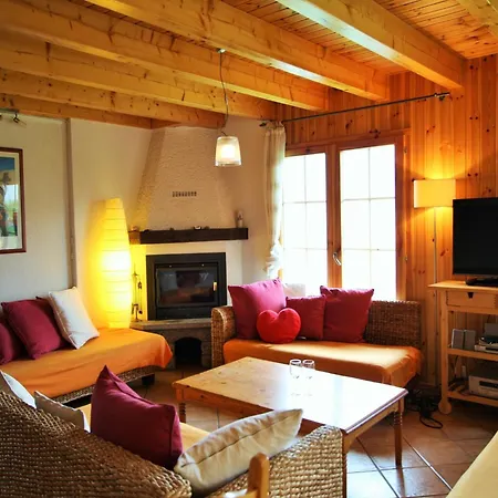 In Rhone Valley Near Lift * 莱斯克伦斯